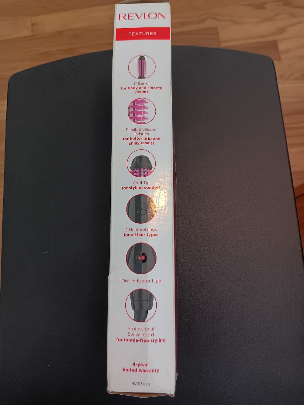 Revlon Heated Silicone Styling Brush - Black Handle with Pink Bristles Bad Box - Picture 2 of 5